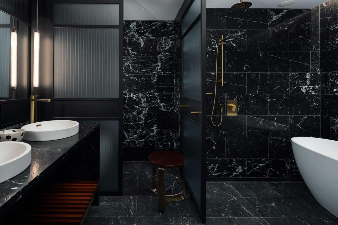 Hotel Qt Perth Exterior foto 3D rendering of a bathroom