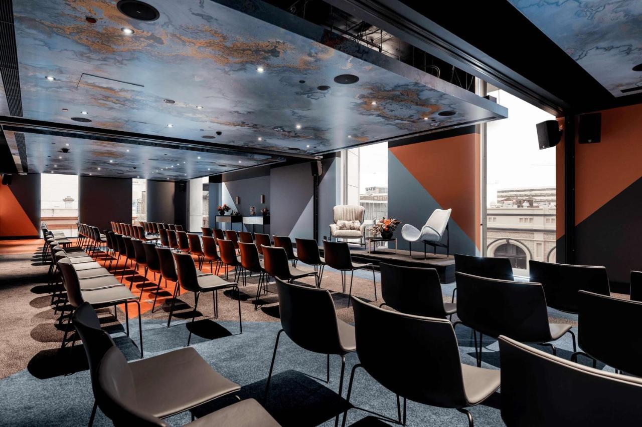 Hotel Qt Perth Exterior foto The 100 Club, 2019