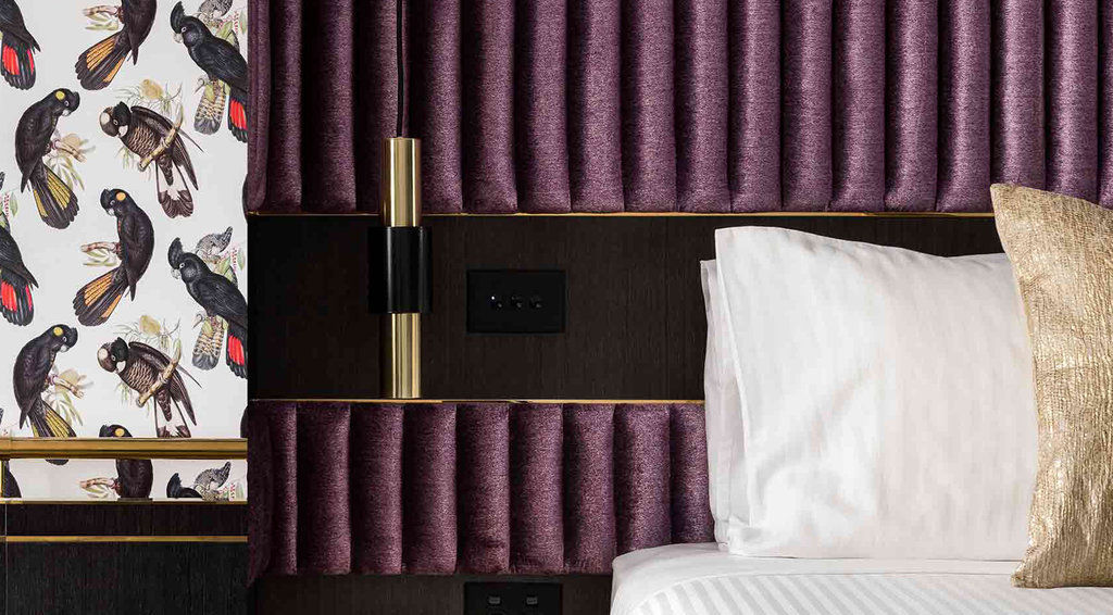 Hotel Qt Perth Exterior foto A detail of a bed in a room at the Standard East Village